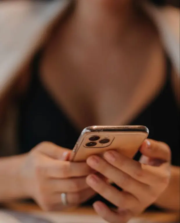 специалист по входящим заявкам (без звонков)